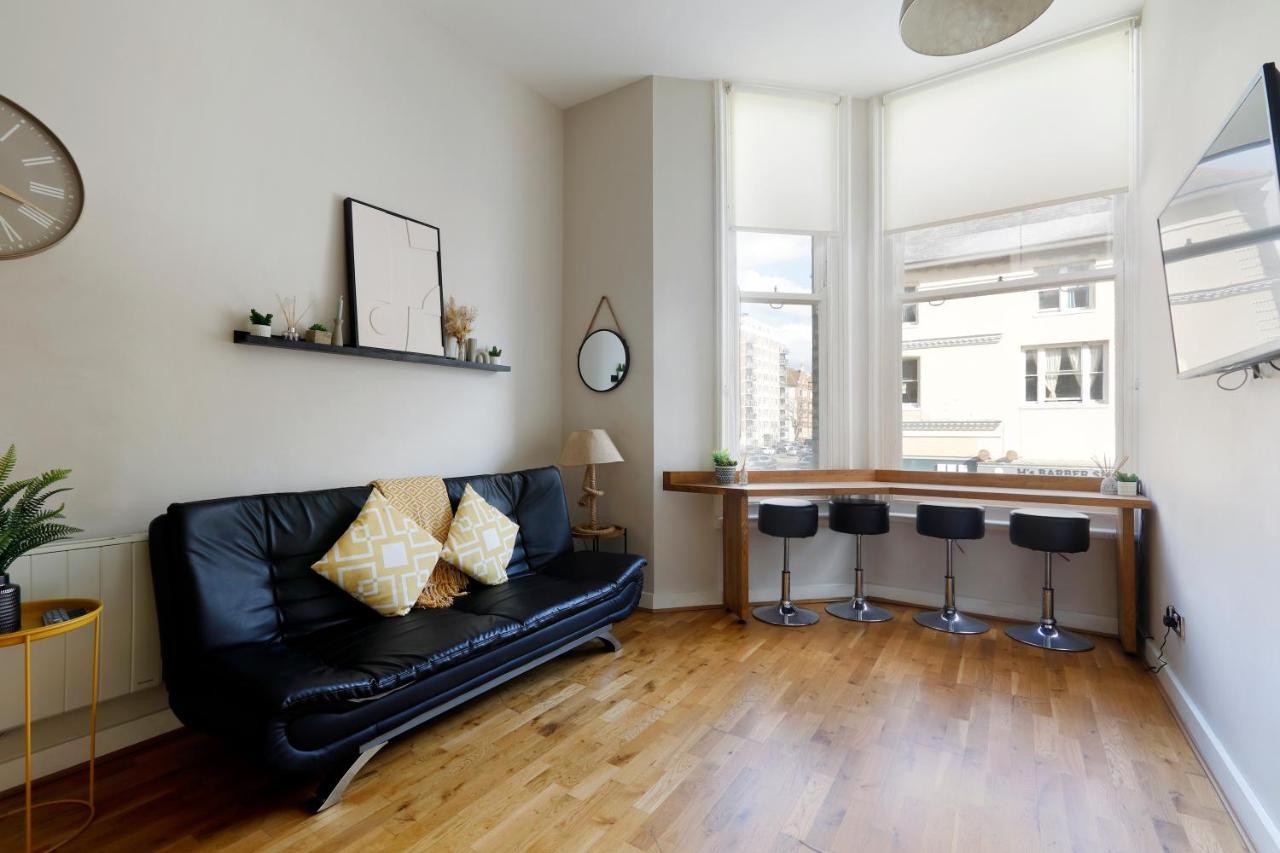 Great 2 Bedroom Apt By The Beach And Town Brighton ภายนอก รูปภาพ